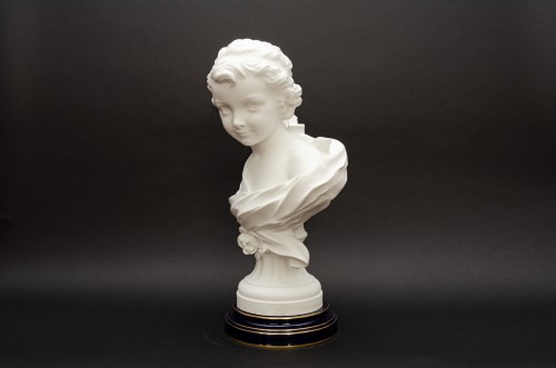 Antiquités - “Cruel Love”, large bisque bust, Agathon Léonard for Sèvres Circa 1919