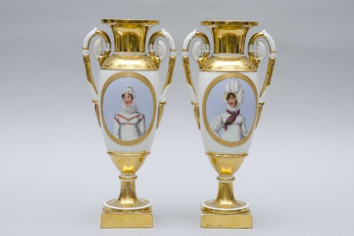 Empire pair of porcelain vases &quot;Merveilleuses&quot;, Paris - 