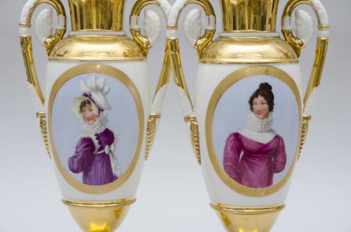 Empire pair of porcelain vases &quot;Merveilleuses&quot;, Paris - Empire