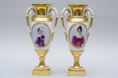 Empire - Empire pair of porcelain vases &quot;Merveilleuses&quot;, Paris