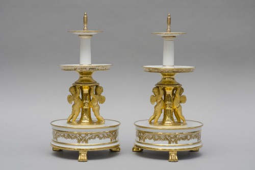 Porcelain & Faience  - Pair of three tier dessert stands, Feuillet in Paris