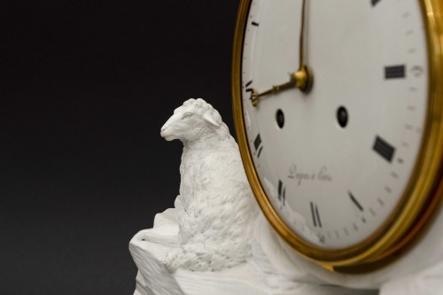 Antiquités - « Orpheé charmant les animaux », pendule en biscuit blanc de Dupas à Paris