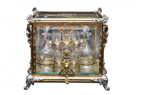 Liquor cabinet in glass and bronze, crystal glassware