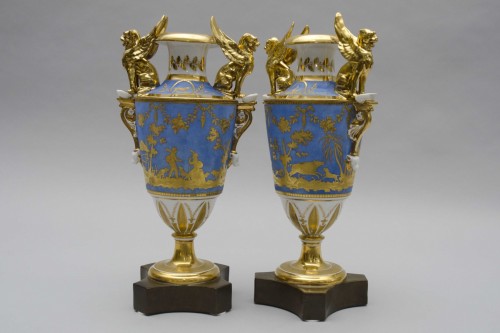 Antiquités - Pair of large vases, Russia