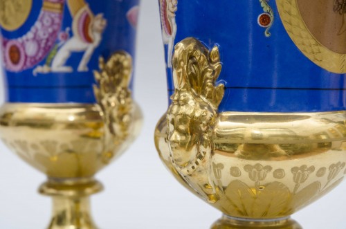 Paire de vases à profils Antiques, Paris Epoque Empire - L'Egide Antiques