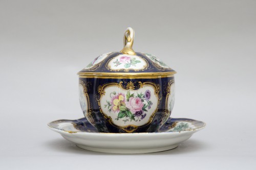 Antiquités - Stunning covered sauce tureen on stand, First period Worcester