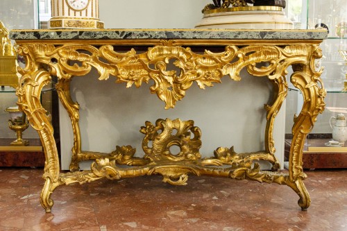 Louis XVI - Paire de consoles en bois sculpté et doré, Rome vers 1775