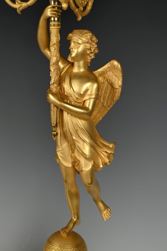 Paire de chandeliers  à quatre lumières en bronze doré vers 1825 - Limburg Antiquairs