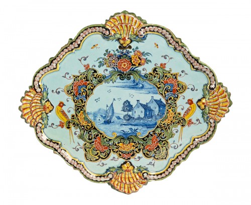 A delftware plaque