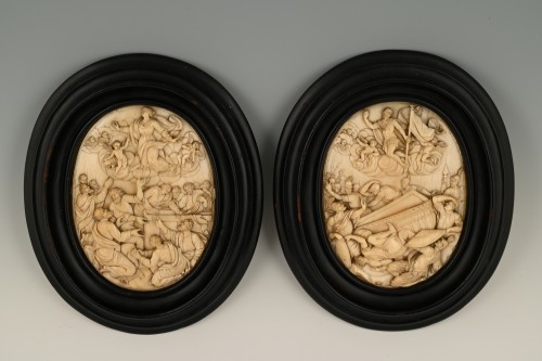 Paire de reliefs en ivoire - Limburg Antiquairs