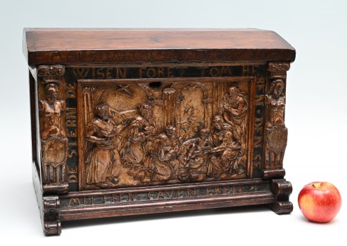 A 16th century oak bridal chest - Furniture Style 
