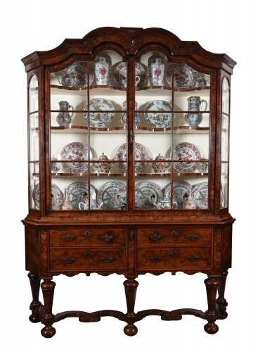 A small 18th century Dutch display cabinet