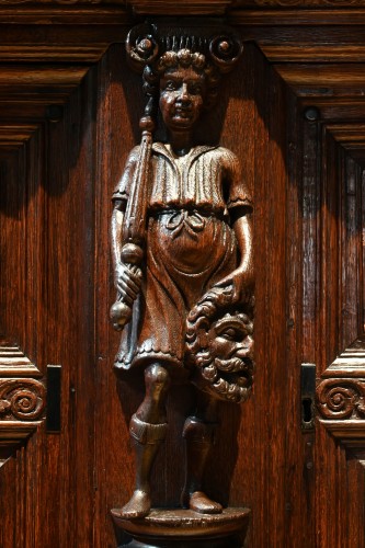 Furniture  - A 17th century Dutch ‘Beeldenkast’