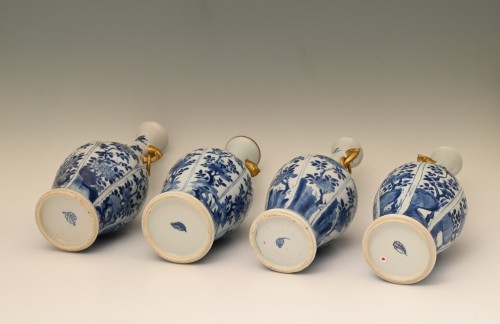 Ensemble de vases en porcelaine chinoise Période Kangxi - 