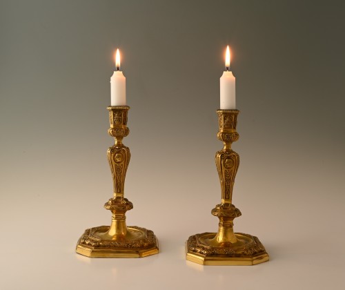 Pair of candlesticks, 18th century - 