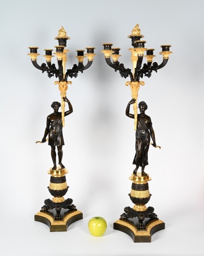 Impressionnante paire de candélabres vers 1820 - Limburg Antiquairs