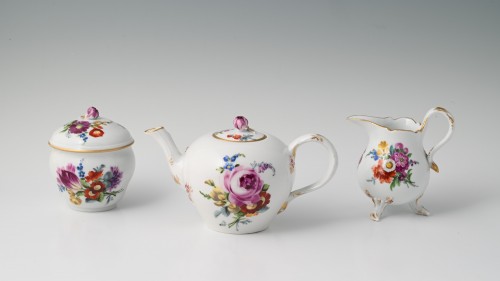 A Meissen tête-à-tête tea set - 