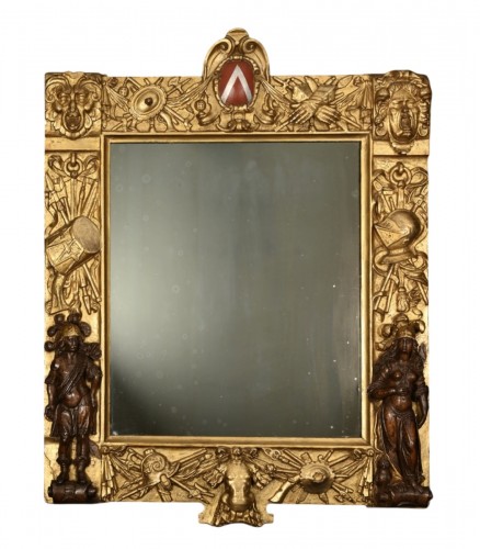 Cadre de miroir doré orné de superbes sculptures sur bois, Flandre fin du XVIIe siècl