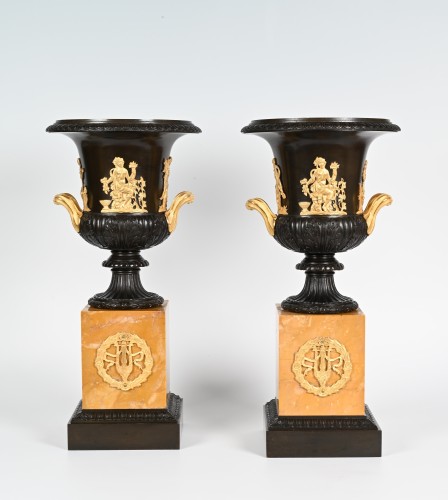 A Pair of French Empire Campana Medici Vases with Original Candelabra circa 1925 - Empire