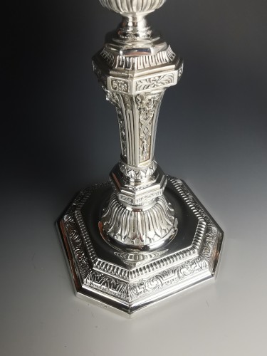 XXe siècle - Christofle - Paire de candélabres en métal argenté