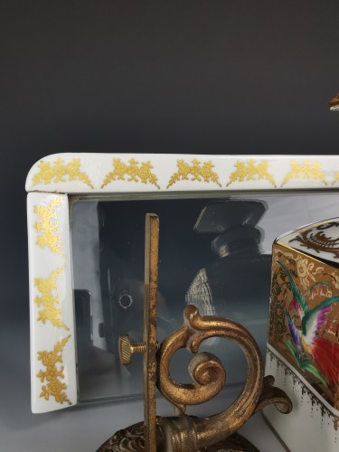 Antiquités - Le Tallec - Perfume Bottles And Dresser Box