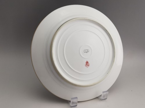 Céramiques, Porcelaines  - Assiette Manufacture Impériale Sèvres 1862