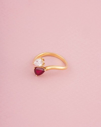 Toi &amp; Moi ring in yellow gold, ruby and diamond - 