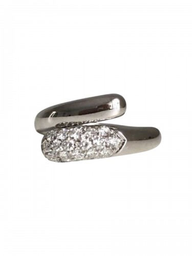 Bvlgari - Astrea model ring in white gold and diamonds