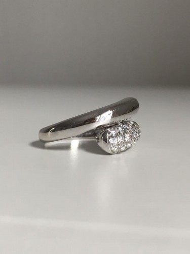 Bvlgari - Astrea model ring in white gold and diamonds - 