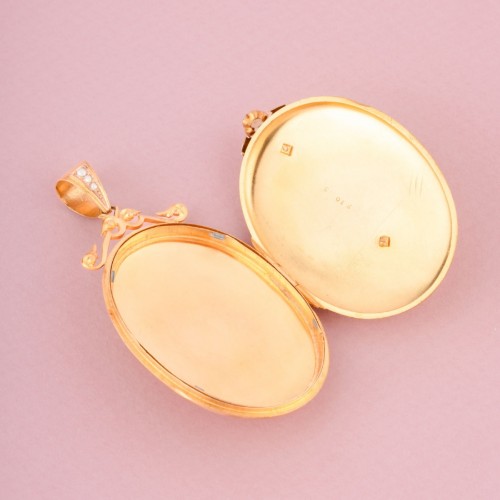 19th century - Important Napoleon III locket pendant in gold