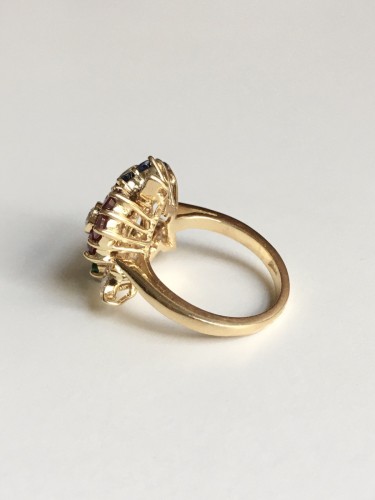 Antiquités - Bague fleurs en or saphirs et rubis et émeraudes et diamants