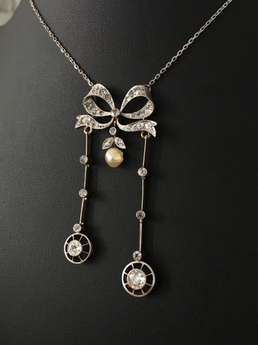 Bijouterie, Joaillerie Pendentif, Collier - Collier négligé Belle Époque en or jaune