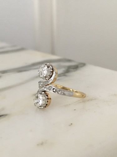 XXe siècle - Bague toi et moi Belle Époque en or jaune et diamants