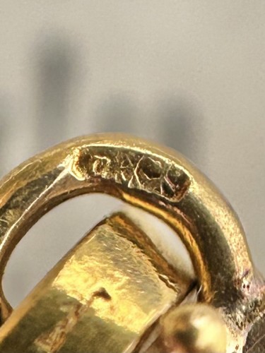 Antiquités - Art Nouveau pendant photo holder in yellow gold