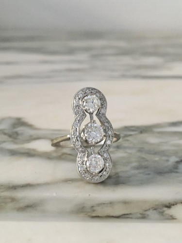 Vintage ring in 18k white gold and diamonds - Antique Jewellery Style 
