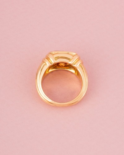  - BULGARI - Bague en or jaune sertie d’une citrine