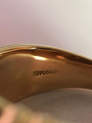 Antiquités - BULGARI - Bague en or jaune sertie d’une citrine