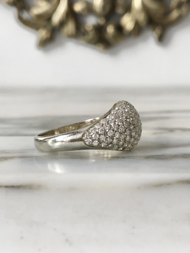 White gold dome ring with diamonds - 