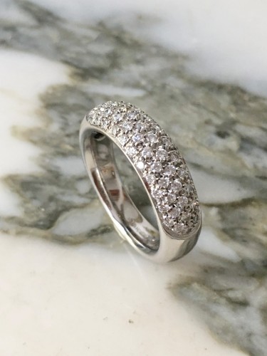  - Damiani ring in white gold with diamonds