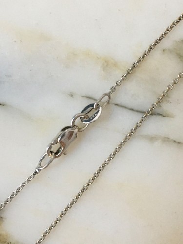 White gold necklace with sapphire and diamonds - 