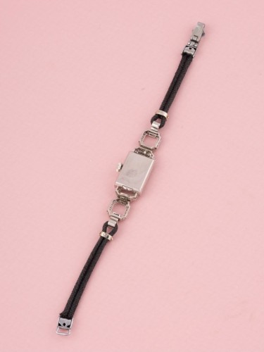 Art Deco watch in platinum and diamonds - Art Déco