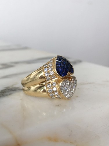  - "toi &amp; Moi" ring in yellow gold with sapphires and diamonds