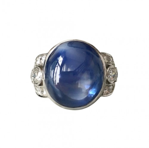 Bague en or blanc saphir Ceylan non chauffé 27,81 ct et diamants