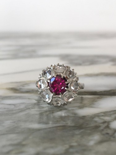 Bijouterie, Joaillerie Bagues - Bague marguerite en or blanc grenat rhodolite et diamants