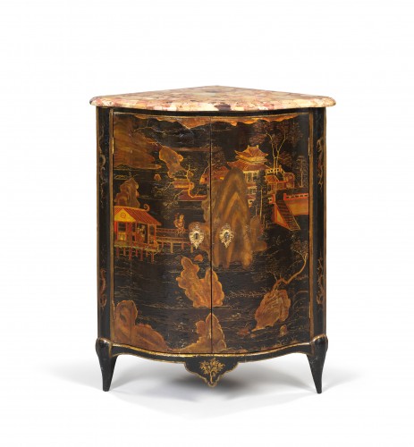 Corner cabinet in European lacquer decorated with figures in a lakeside landscape