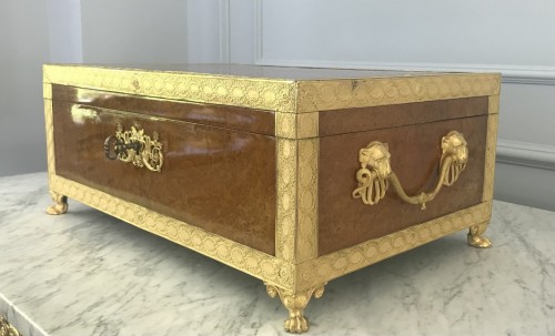 Coffret à Châles par Martin Guillaume Biennais - Objets de Vitrine Style Empire