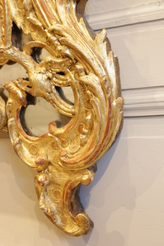 French Regence - A French Rgence Giltwood Mirror