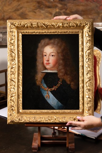 Antiquités - Portrait of Philip V of Spain - French school around 1700