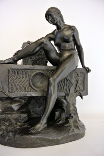 Sculpture Sculpture en Bronze - La muse de la source - Jean Hugues (1849-1930)