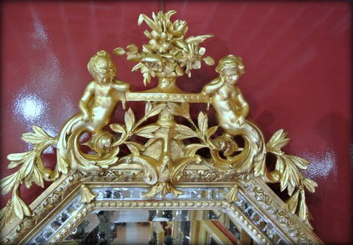 Miroir à fronton "aux angelots" - Napoléon III